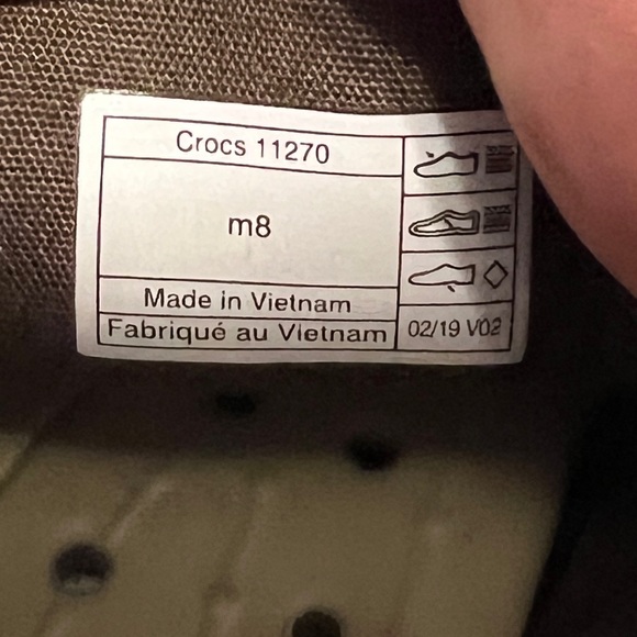 Men’s Crocs Khaki color - Picture 2 of 4